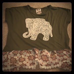 Belle du tour girls shirt size LARGE